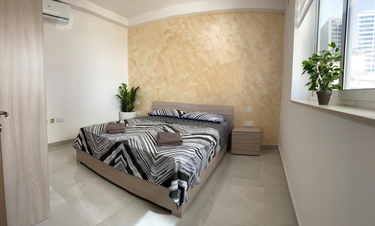 Seaside Apartment In Gzira Exteriér fotografie
